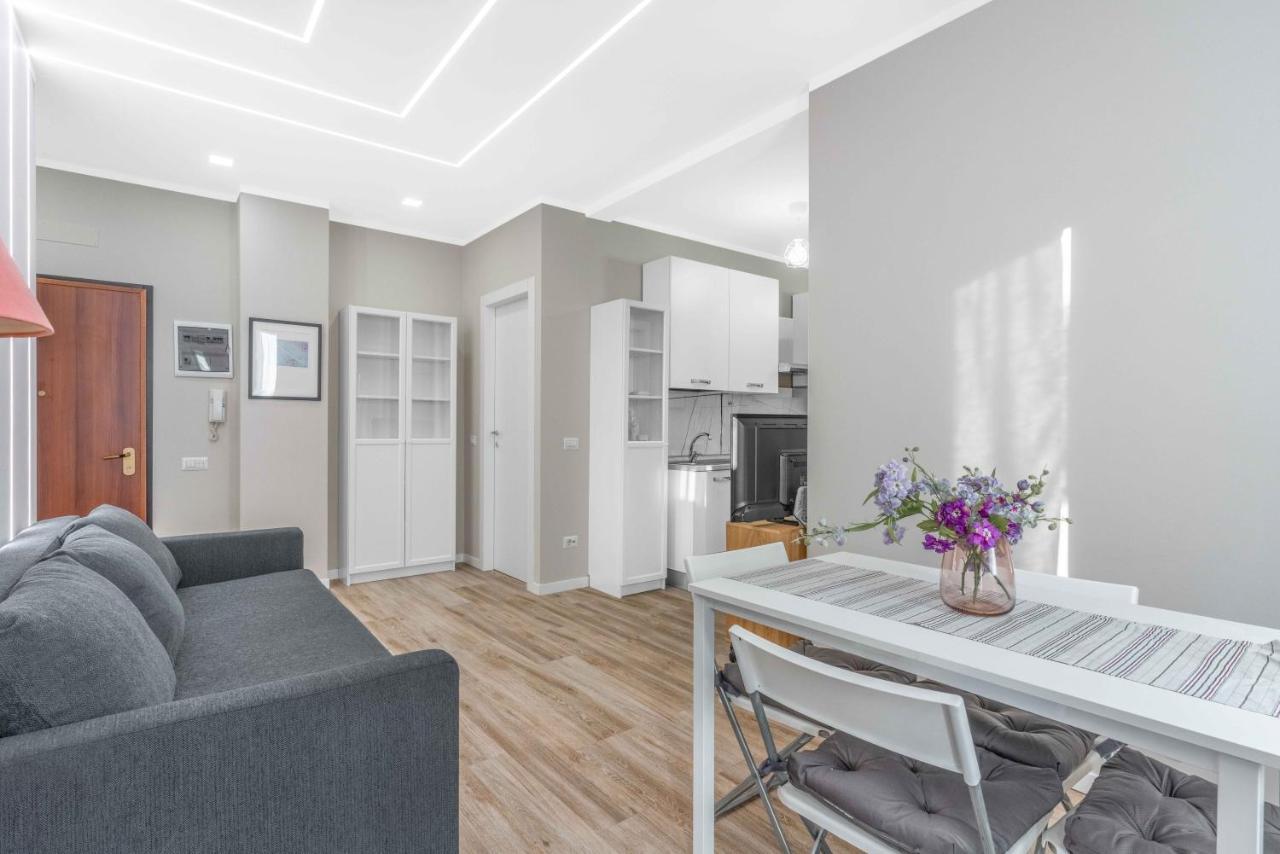 Bo13 -Crescenzago- Bright - Wifi - Elegant Apartment Милано Екстериор снимка